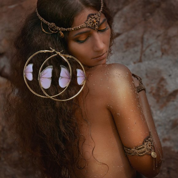 🆕 🦋Butterfly Hoop Earrings - Picture 6 of 15